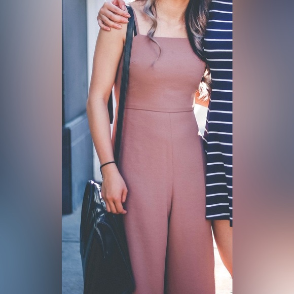 Aritzia Babaton Esteban Jumpsuit - Picture 3 of 3